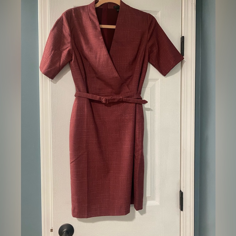 Ann Taylor Size 0 Suiting Dress